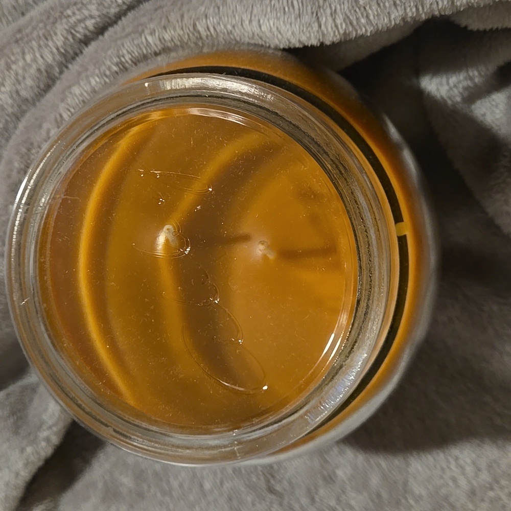 🍁🍂ABBY CANDLES 16 OZ BUTTERSCOTCH BRULEE New in Glass jar🍁🍂 Made in USA